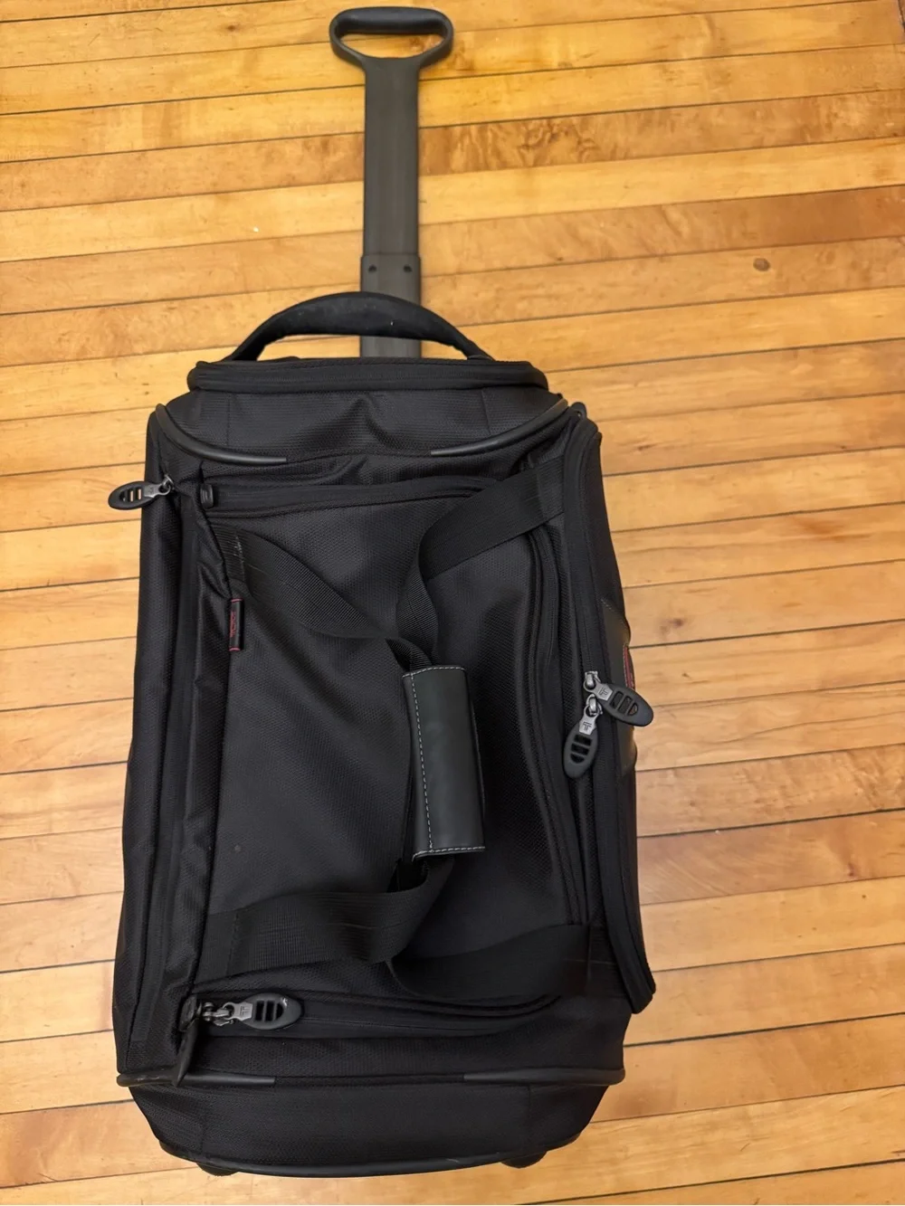 Tumi T-Tech 22” Rolling Suitcase